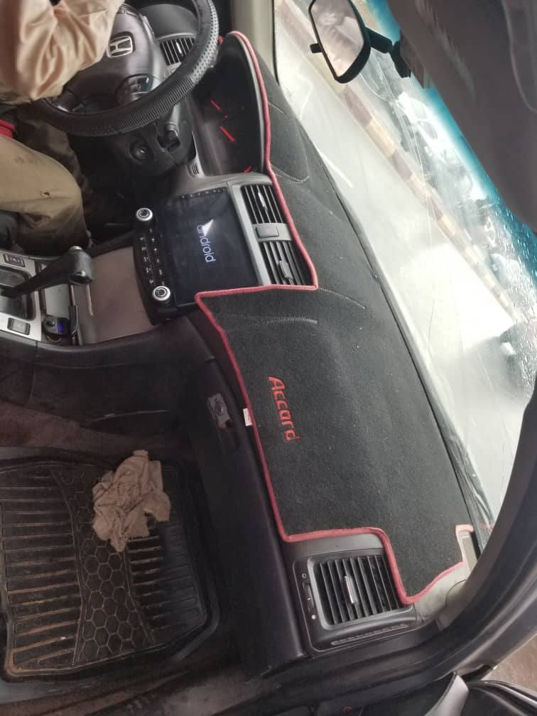A picture of Honda Accord 04
