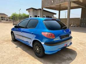 A picture of Extremely clean direct Belgium 206 manaul 2004 model super clean