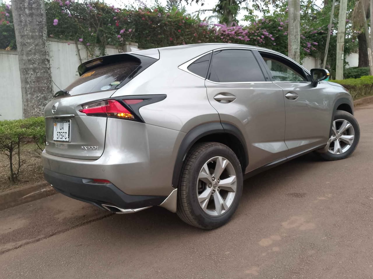 A picture of LEXUS Model 2014 For Sale 0787181703 0704482571 Whatsapp Call for