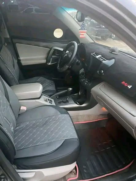 A picture of Toyota RAV4