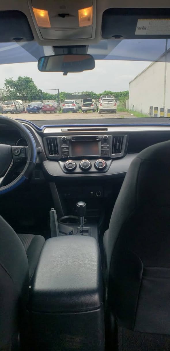 A picture of New Arrival 2018 Toyota rav4 LE