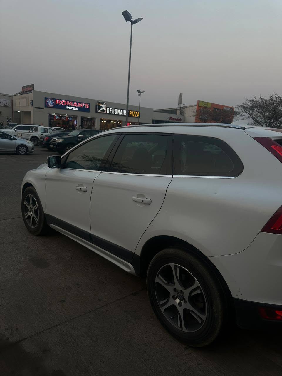 A picture of VOLVO XC60
