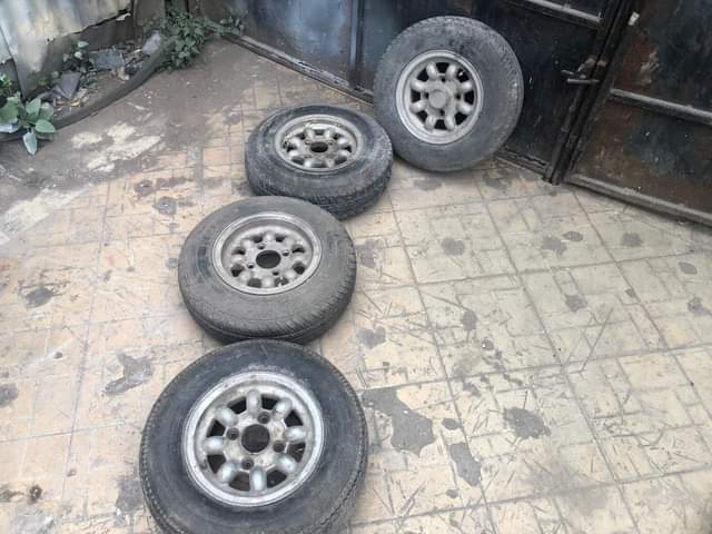 tyres