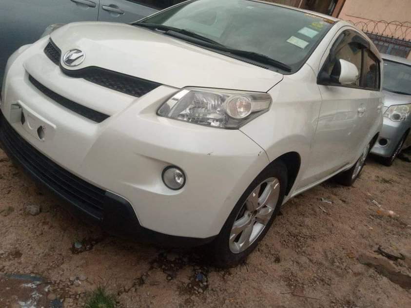 A picture of Toyota ist