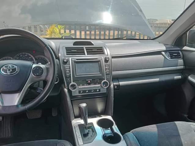 A picture of 2012 Toyota 2012