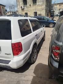 A picture of Honda Pilot 2005
