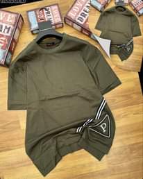 A picture of T shirt