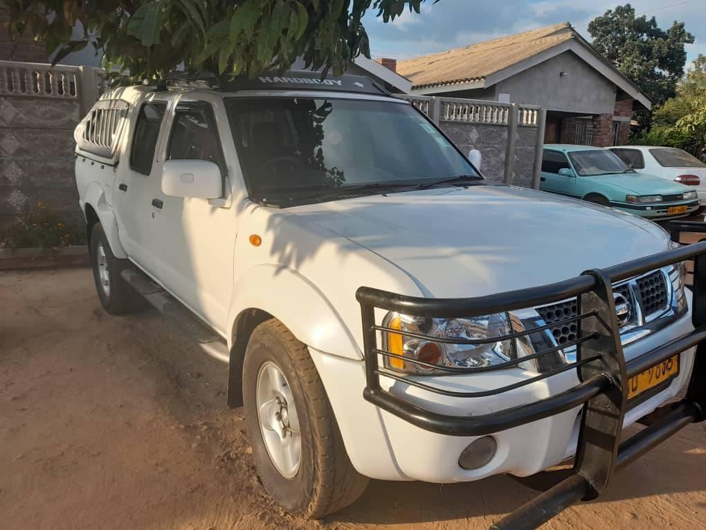 classifieds/cars nissan