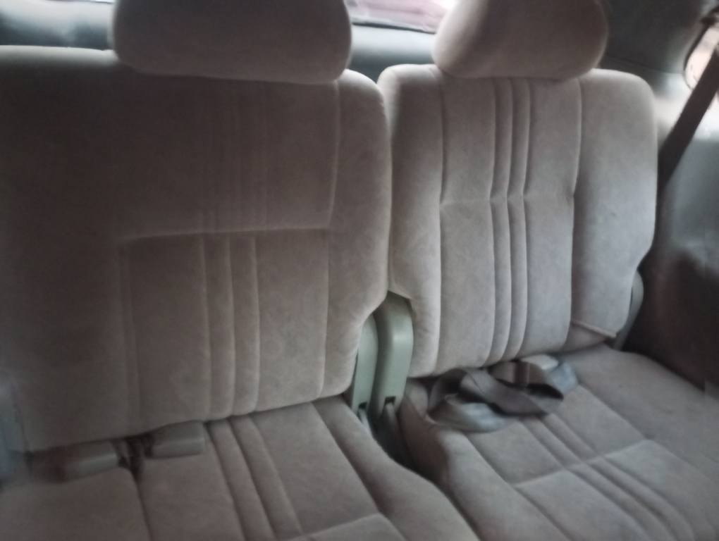 A picture of Toyota sienna