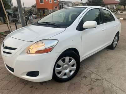 A picture of 6 MONTH USED BARELY DRIVEN TOYOTA YARIS 2007 Model pure
