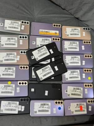 A picture of Samsung phones available S7 280k S8 330 S8 380 S9