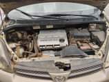 A picture of 2005 Toyota Sienna