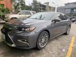 A picture of LEXUS ES 350 2014