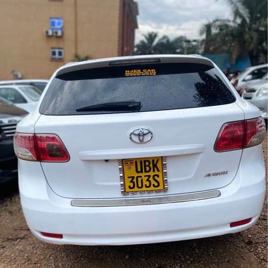 used toyota avensis