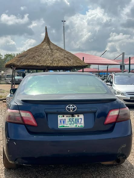 A picture of Distress 2009 Toyota Camry