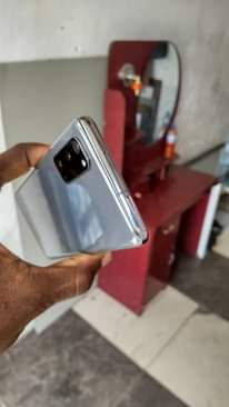 A picture of Samsung S20 5G