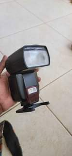 A picture of Nikon D5000 Ws560 Flash