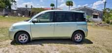 A picture of Toyota sienta Cc 1490 Gari safari popote Full ac Mil