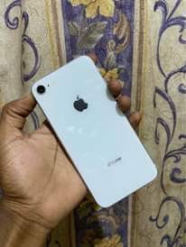 A picture of IPhone 8G