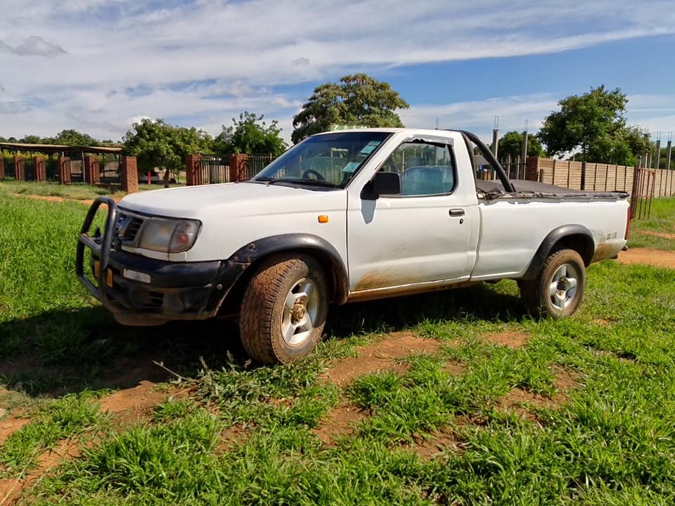 used nissan hardbody