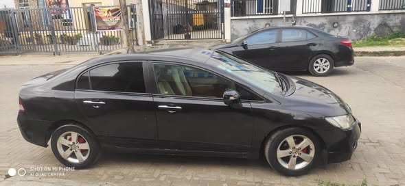 A picture of Honda civic 2008 07033647531