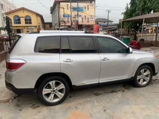 A picture of 2012 2013 Tokunbo Toyota Highlander Limited Edition