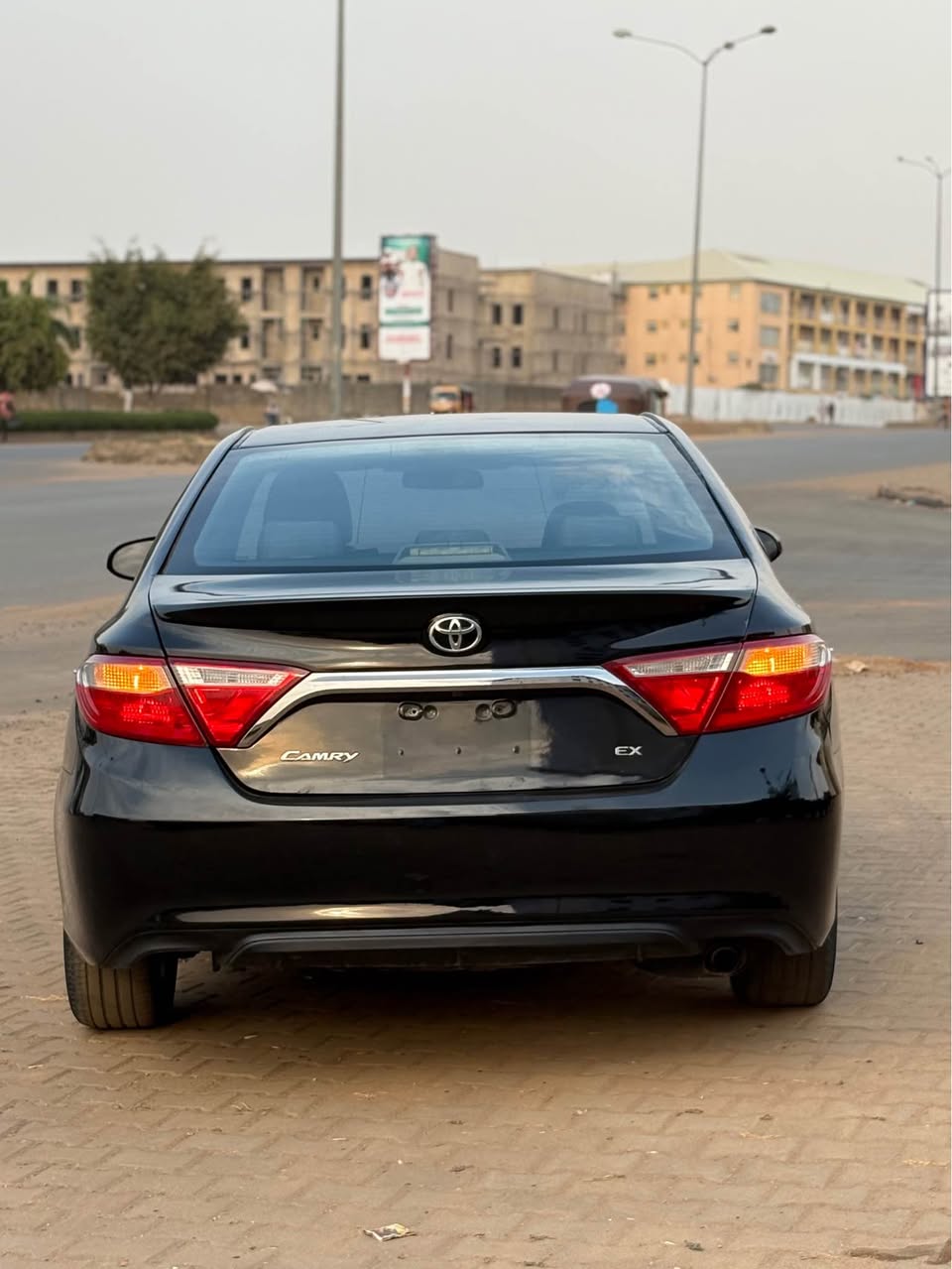 A picture of Toyota Camry 2016