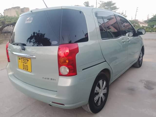 A picture of Call0748682698 Toyota Raumu price 11 Milion maongezi yako Full Doucoment