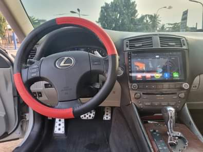 A picture of Preowned 3month registered 2008 lexus is250 automatic folding mirror park