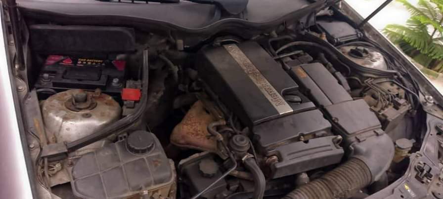A picture of 100 Pure First Body 2005 Mercedes Benz C320 Silent Untampered