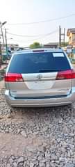 A picture of Toyota sienna