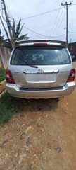 A picture of 2004 TOYOTA Highlander