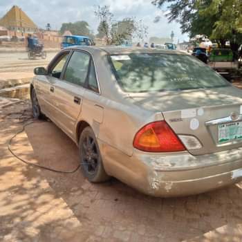 A picture of Fast fingers Toyota Avalon Is available with good condition Engine