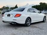 A picture of Mercedes Benz E300