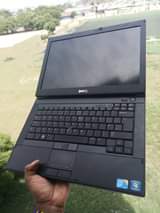A picture of DELL core 5 Ram 4gb hdd 320gb procesor 2.40ghz chaji