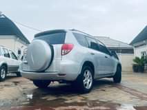 A picture of Brand Toyota Model RAV4 Year 2008 Amount 3 800 000