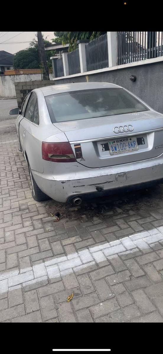 A picture of Audi A6 2007 model first body good condition direct to