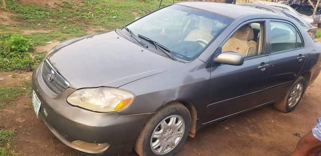 A picture of 2005 Toyota Corolla Coupe