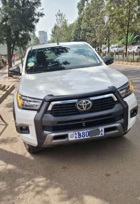 used toyota hilux