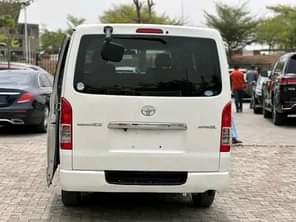 A picture of  SHARP DIRECT BELGIUM FOREIGN USED ... TOYOTA HIACE BUS..