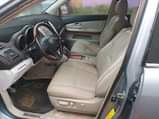 A picture of Lexus Rx330 2006 model