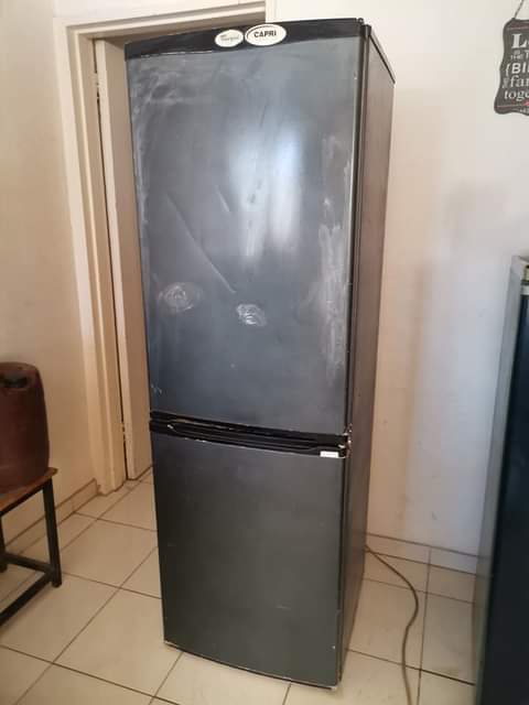 classifieds/fridges