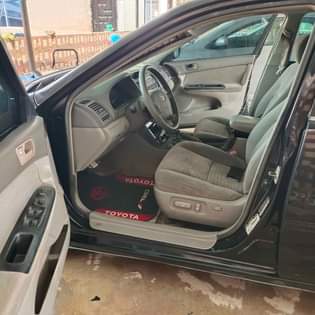A picture of Toyota Camry 06 9ja used painted everything is working perfectly