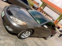 A picture of Toyota Camry 04