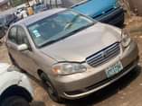 A picture of Another awoof deal o This Corolla is 2003 Partly first