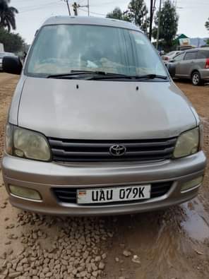 A picture of TOYOTA NOAH 4WD 12M UGX CALL OR WHATSAPP 0708541553