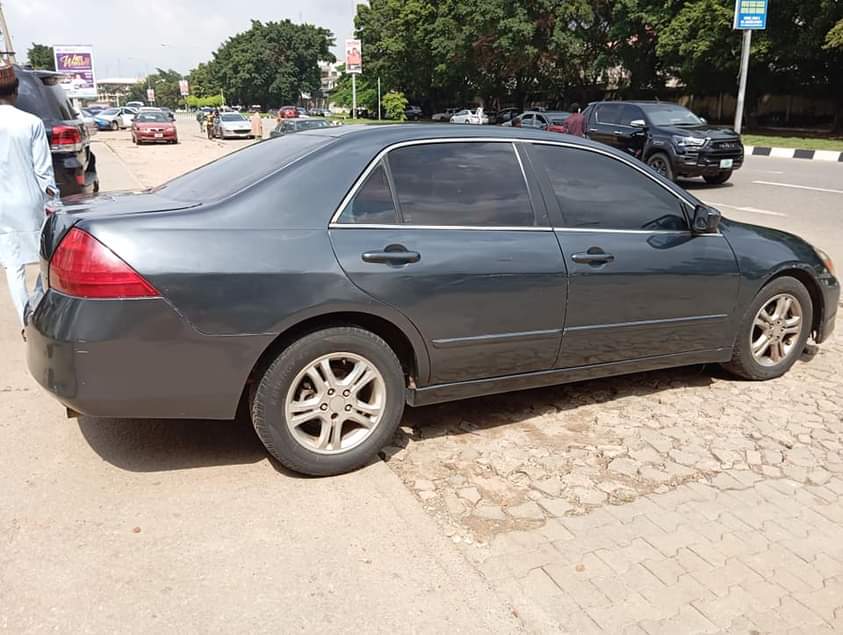 A picture of 2007 HOND DC