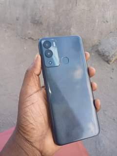 A picture of INFINIX HOT12i