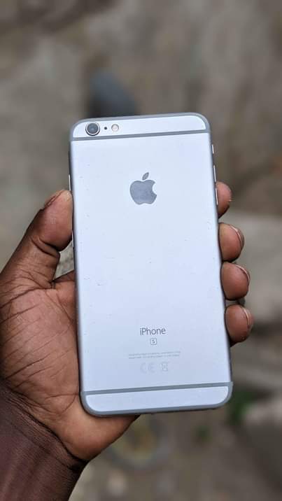 A picture of Iphone