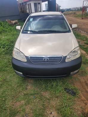 A picture of Toyota Corrola 03 nothing to fix untampered engine and gear